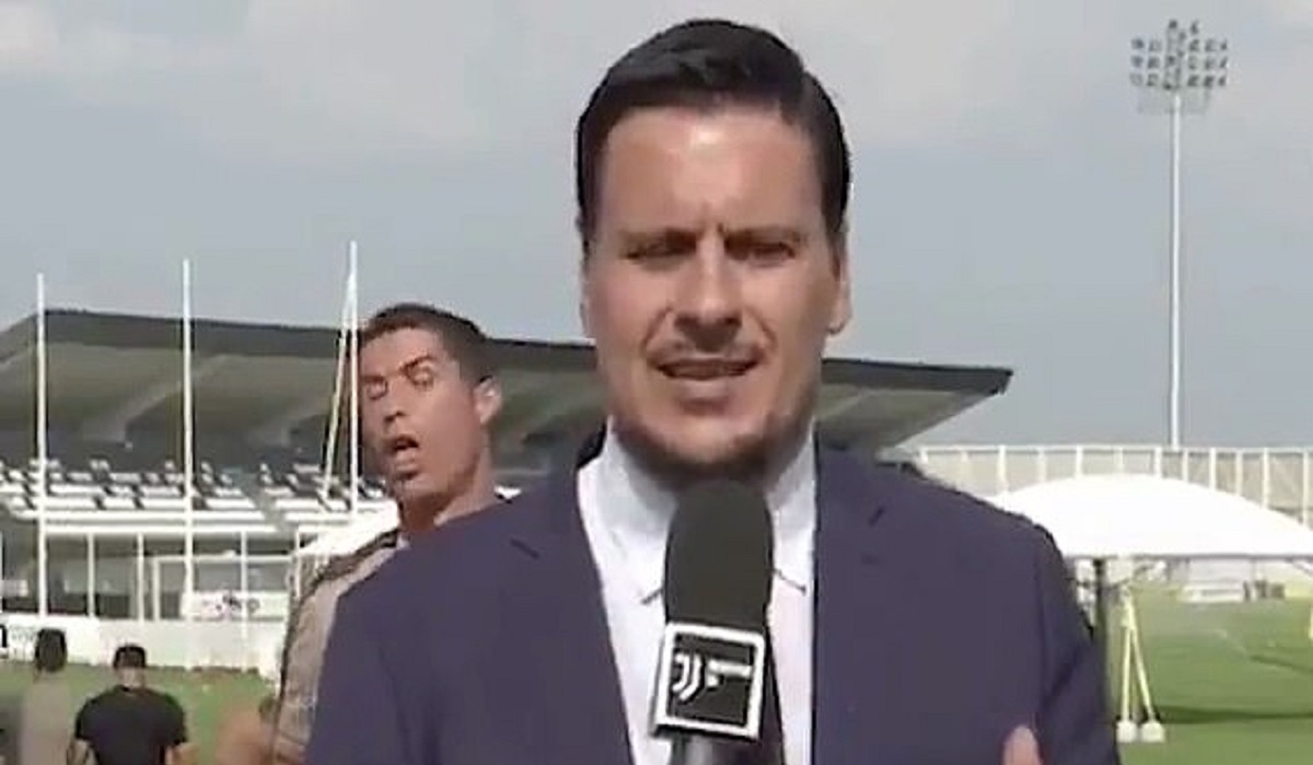 Ronaldo upao u kadar novinaru i kreveljio se pred kamerom