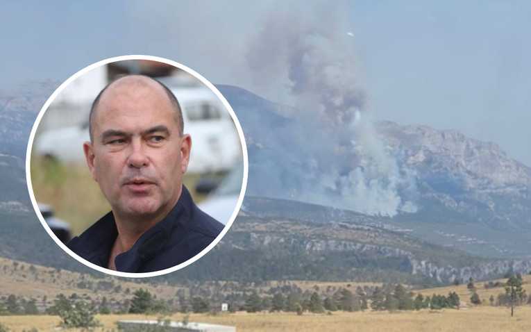 Požar na Dinari i dalje aktivan. Dukić: Ni tisuću vatrogasaca ovdje ne bi pomoglo