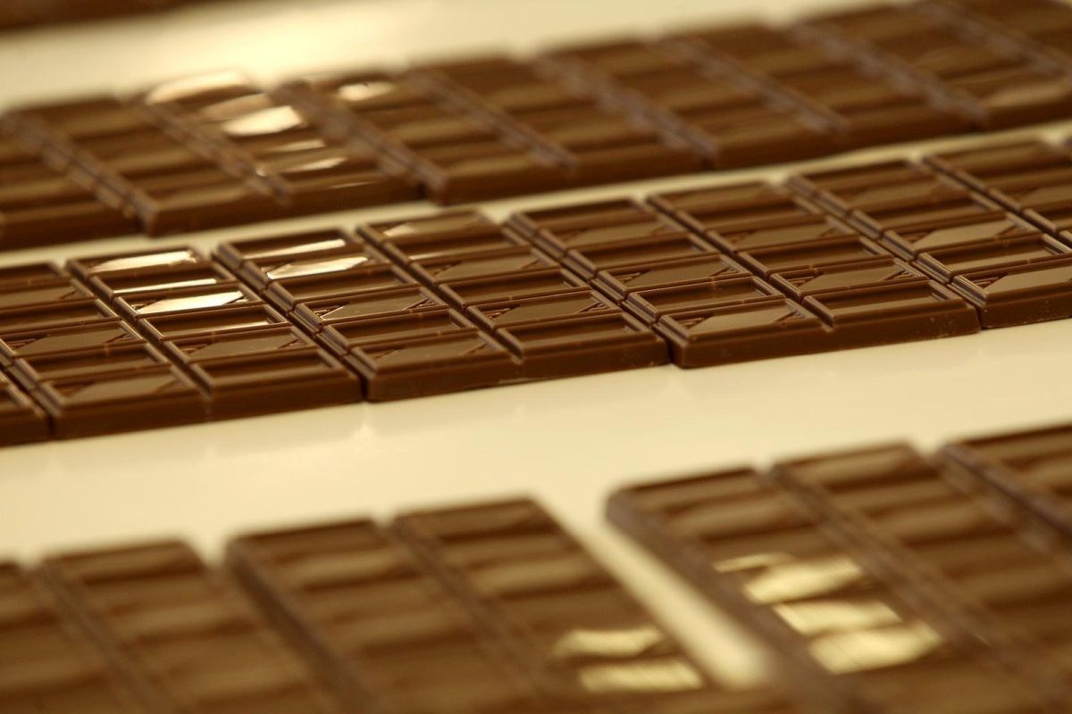 Svako treće dijete prekomjerne težine, a svaka treća reklama oko škola za slatkiše