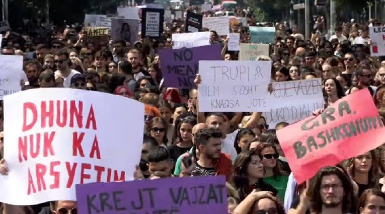 Djevojčicu (11) na Kosovu u dva mjeseca silovalo 11 muškaraca. Padaju ostavke