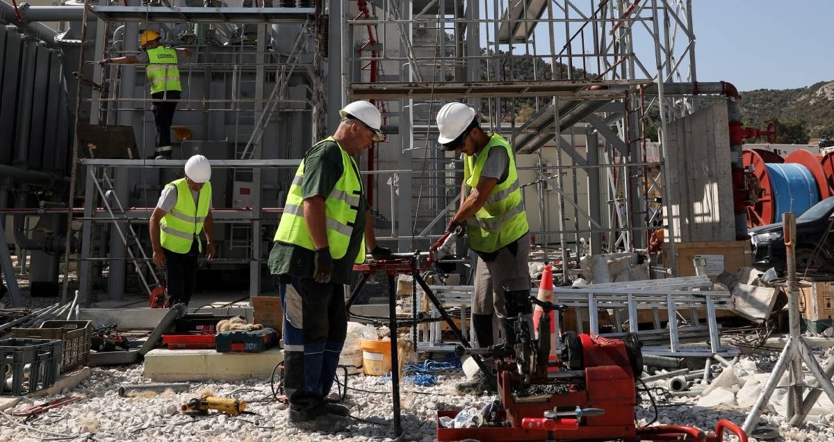 U Grčkoj krenuo šestodnevni radni tjedan u nekim industrijama