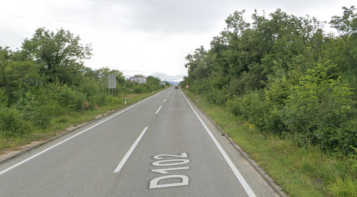 Mađar (71) udario autom motociklista na Krku i teško ga ozlijedio