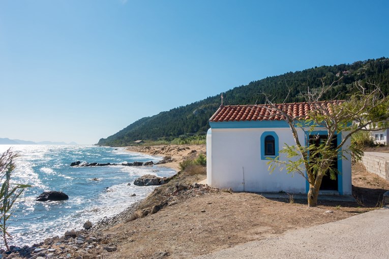 Američki turist pronađen mrtav na otoku kod Krfa. Još tri turista nestala u Grčkoj