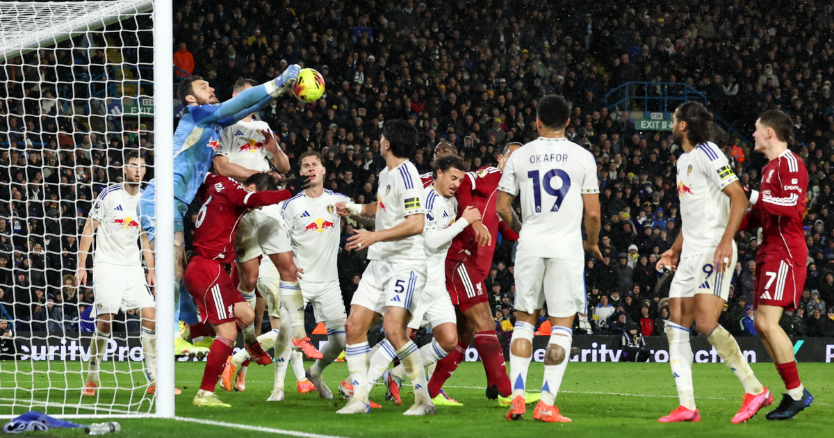 Liverpool i Leeds remijem nastavili pozitivne nizove rezultata