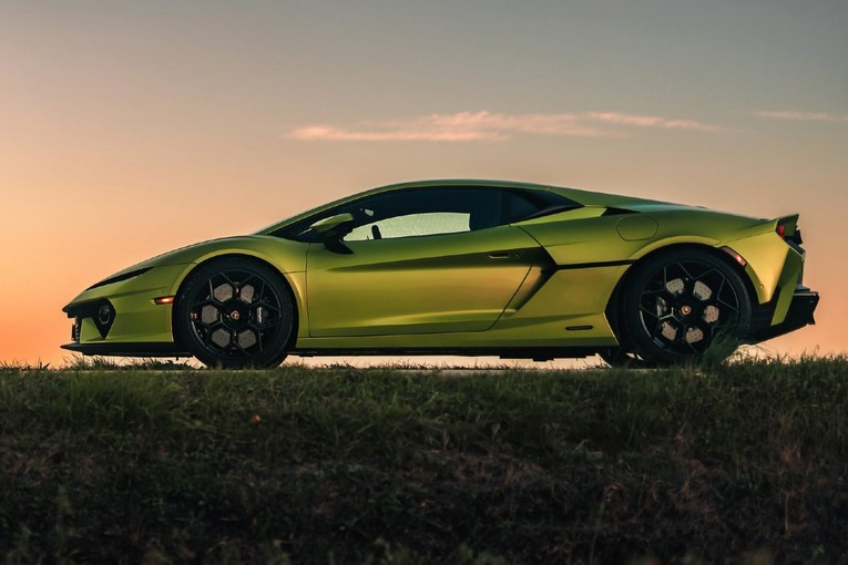 Lamborghini pokazao kako se zarađuje: Prodaje manje, zarađuje više