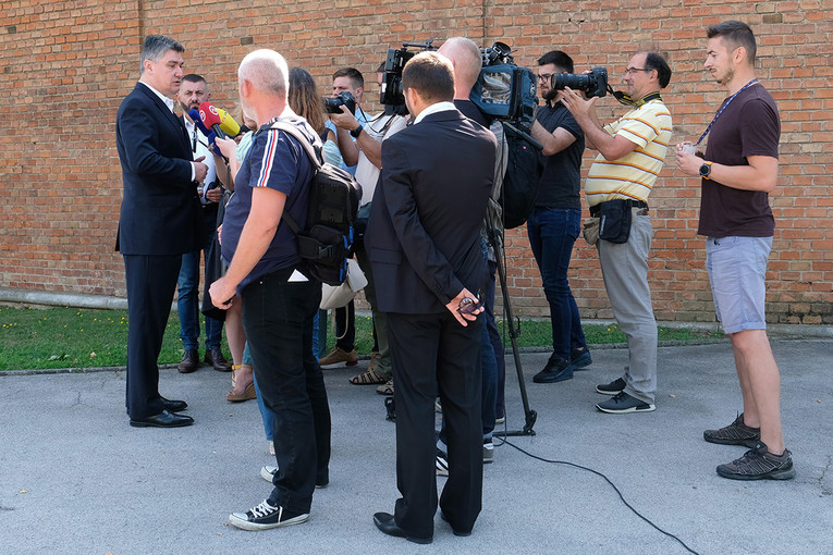 Milanović o Kolindi: "To je sve fake i prevara"