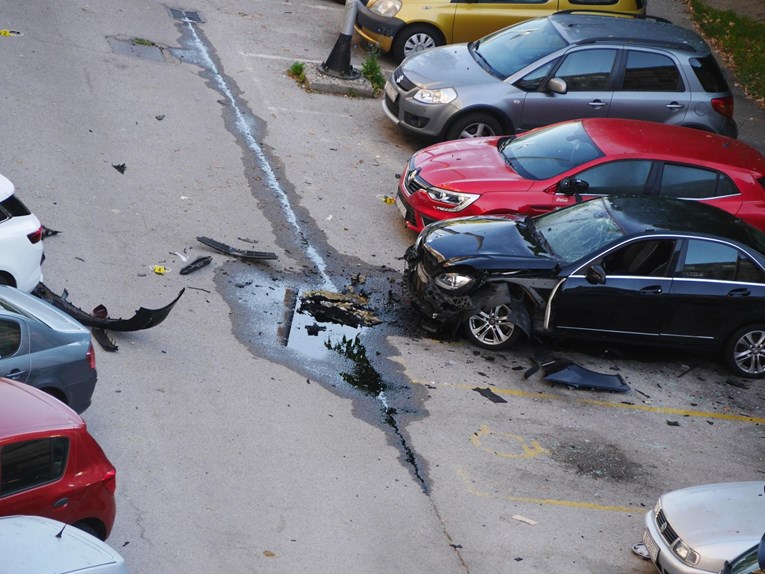 U zagrebačkim Dugavama eksplodirao auto