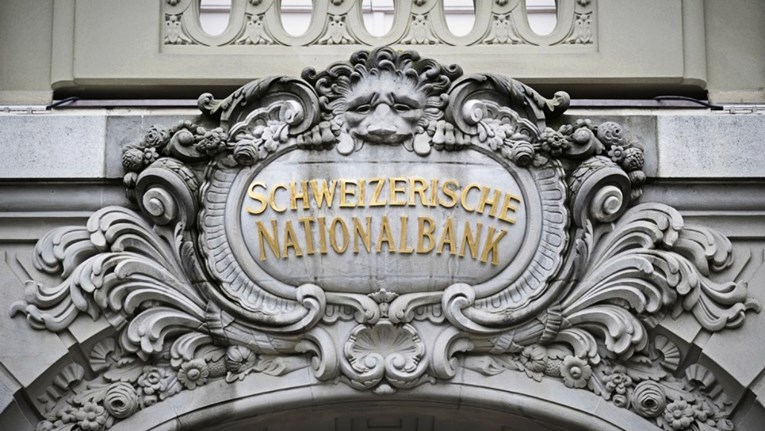 Švicarska središnja banka snizila troškove zaduživanja