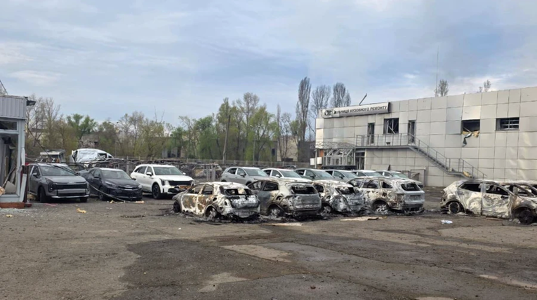 Rusi napali salone Mercedesa i Kie u Ukrajini, ima mrtvih
