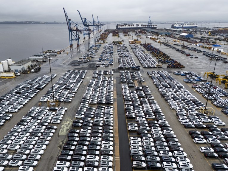 Američki proizvođači automobila bijesni zbog Trumpovih carina