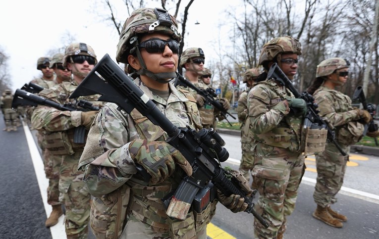 Stotinjak američkih vojnika stiglo u Nigeriju zbog borbe protiv ekstremizma