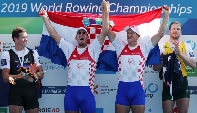 Braća Sinković proglašena najboljim veslačima svijeta