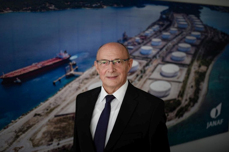 Šef uprave Janafa: Ne mogu komentirati neslužbene najave pošiljki ruske nafte