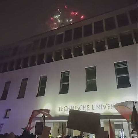 Propalestinski aktivisti provalili u zgradu fakulteta u Münchenu, ispalili vatromet