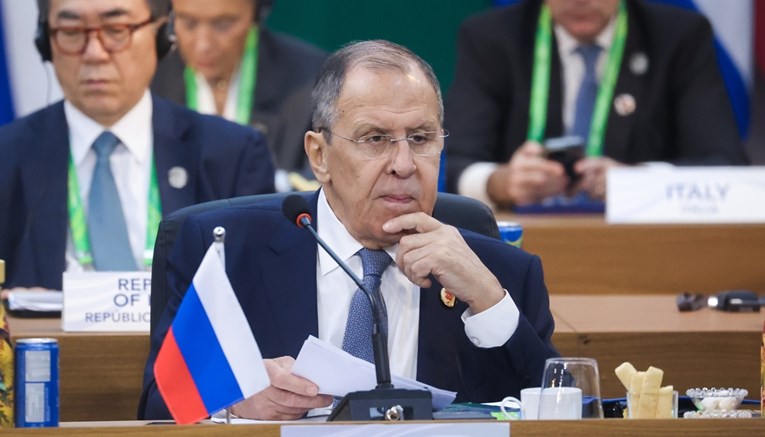 Lavrov: Rusija želi izbjeći nuklearni rat