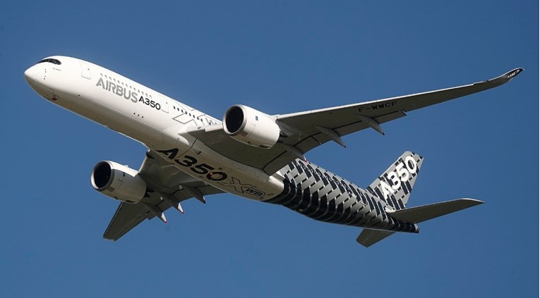 Airbus želi do 2035. uvesti avion s niskom emisijom ugljika