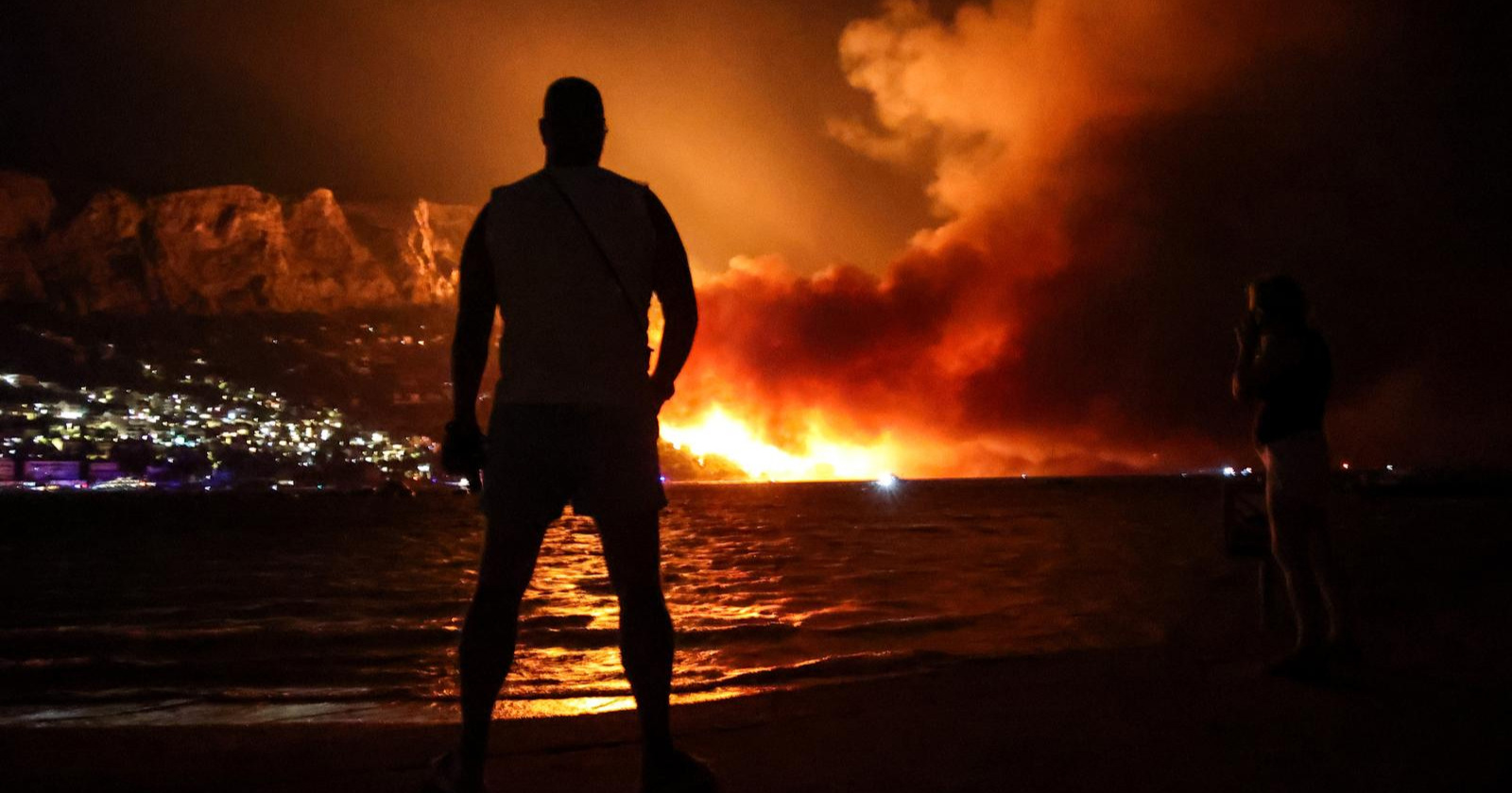Noć protekla mirno. Otkriveno odakle se katastrofalan požar proširio na Omiš