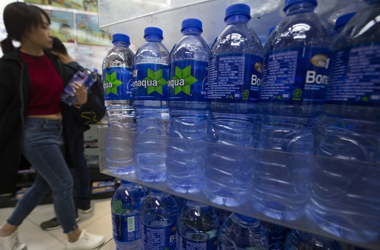 Zbog zatvaranja Hormuzа brutalno poskupjela plastika