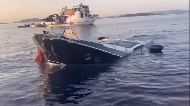 VIDEO Objavljena snimka potonuća jahte koja se zabila u ribaricu