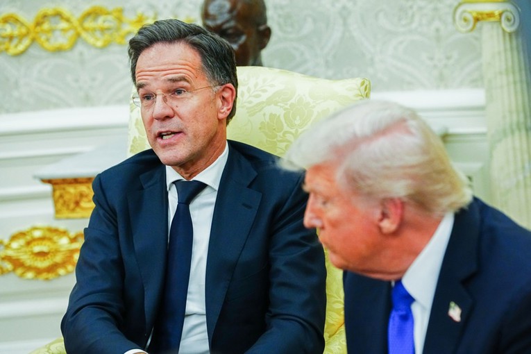Rutte pokušava zadržati Trumpa u NATO-u. "To bi moglo izazvati novi sukob s EU"