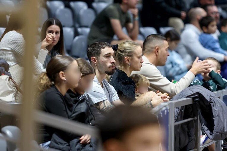 FOTO Šime Vrsaljko i njegova partnerica Kaja snimljeni zajedno u Zadru