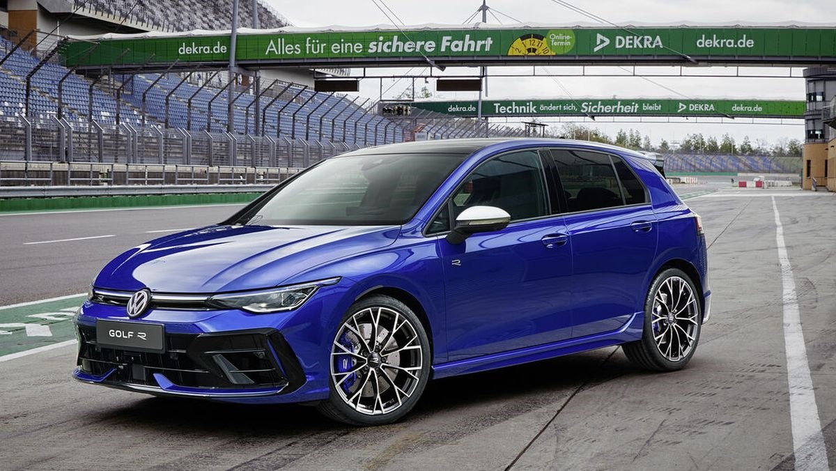 Volkswagen Golf dobiva konačno veći motor. Pet cilindara za veliku obljetnicu