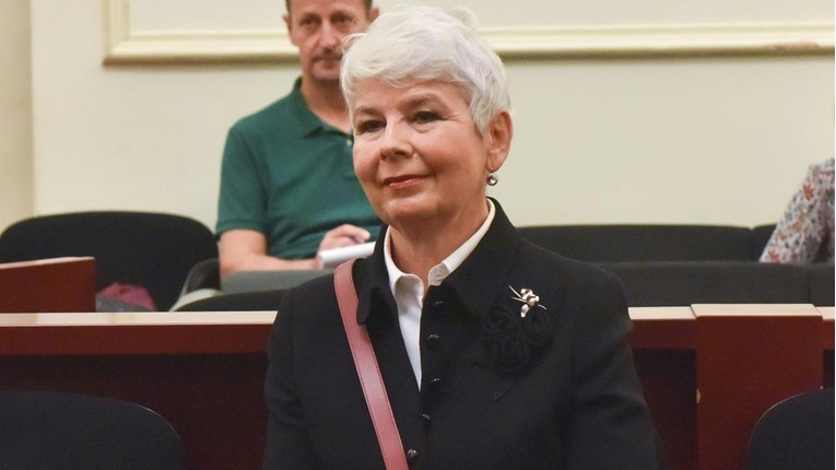 Nekoć je govorila "day after yesterday": Evo kako Kosor danas koristi engleski jezik
