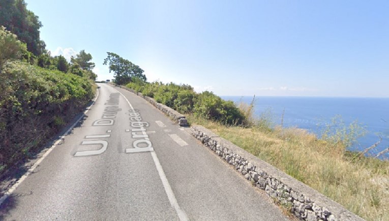 Teška prometna u Dubrovniku, poginuo motociklist. Suvozač lakše ozlijeđen