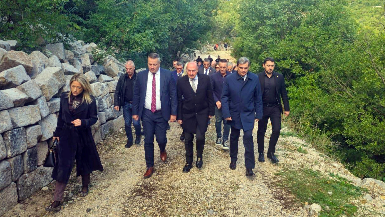 Skandal u Crnoj Gori. Predstavnici Hrvata: Zabranili su nam snimanje kod bivšeg logora