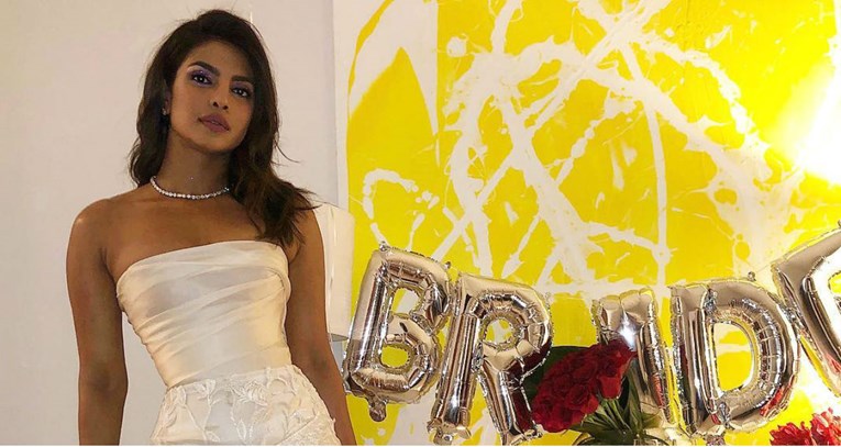 Priyanka Chopra je na svojoj djevojačkoj zabavi nosila savršenu vjenčanicu