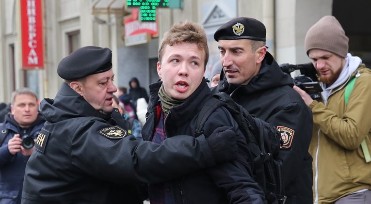 Bjeloruski novinar disident dobio 8 godina zatvora, optužen za 1586 zločina