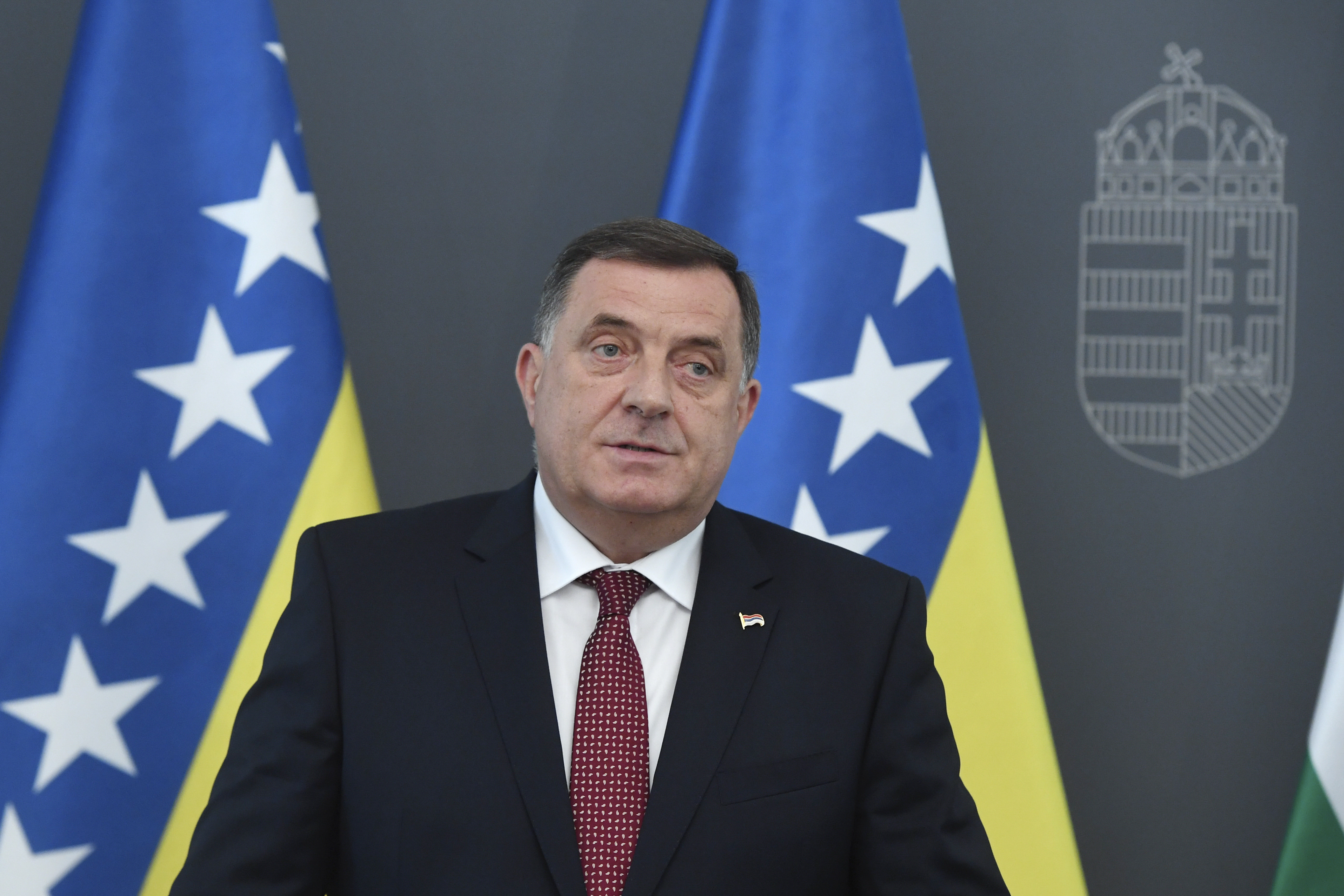 Dodik kaže da bi kriza u BiH mogla potrajati, nazvao ju političkom tučnjavom