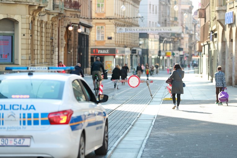 Žena zaražena koronom hodala po Zagrebu pa lagala policajcima. Prijeti joj zatvor