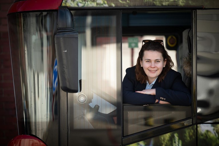 Nakon što je doživjela nesreću u ZET-ovu autobusu, odlučila je postati vozačica busa