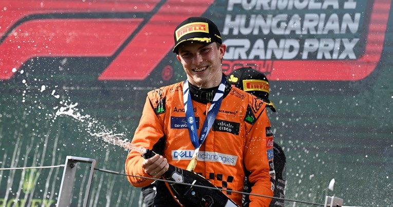 Lando Norris po naredbi tima prepustio pobjedu momčadskom kolegi na VN Mađarske