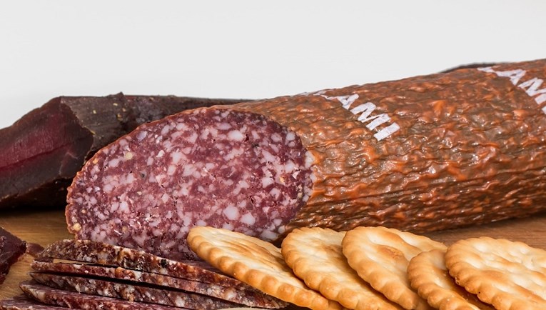 Zbog Escherichije coli opozvana talijanska salama od divlje svinje