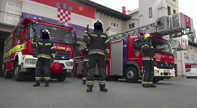 VIDEO Pogledajte kako to izgleda kad zagrebački vatrogasci plešu Rim Tim Tagi Dim