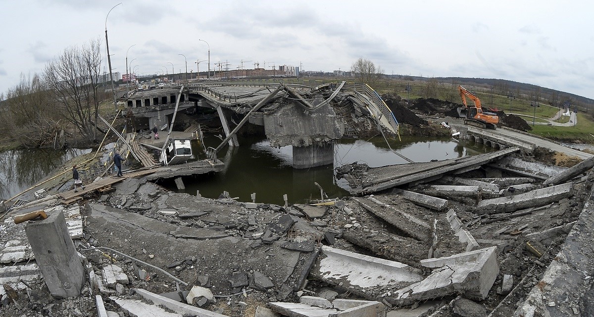 Samo u Irpinu pronađeno 269 tijela, ubrzano se kopaju grobovi