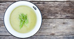 Proljetna delicija: Krem juha od šparoga i špinata