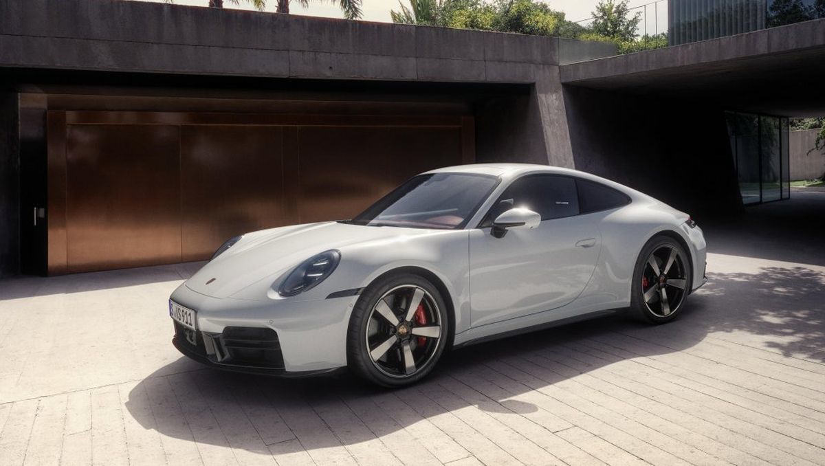 Porsche potvrdio: Model 911 nikada neće postati potpuno električni