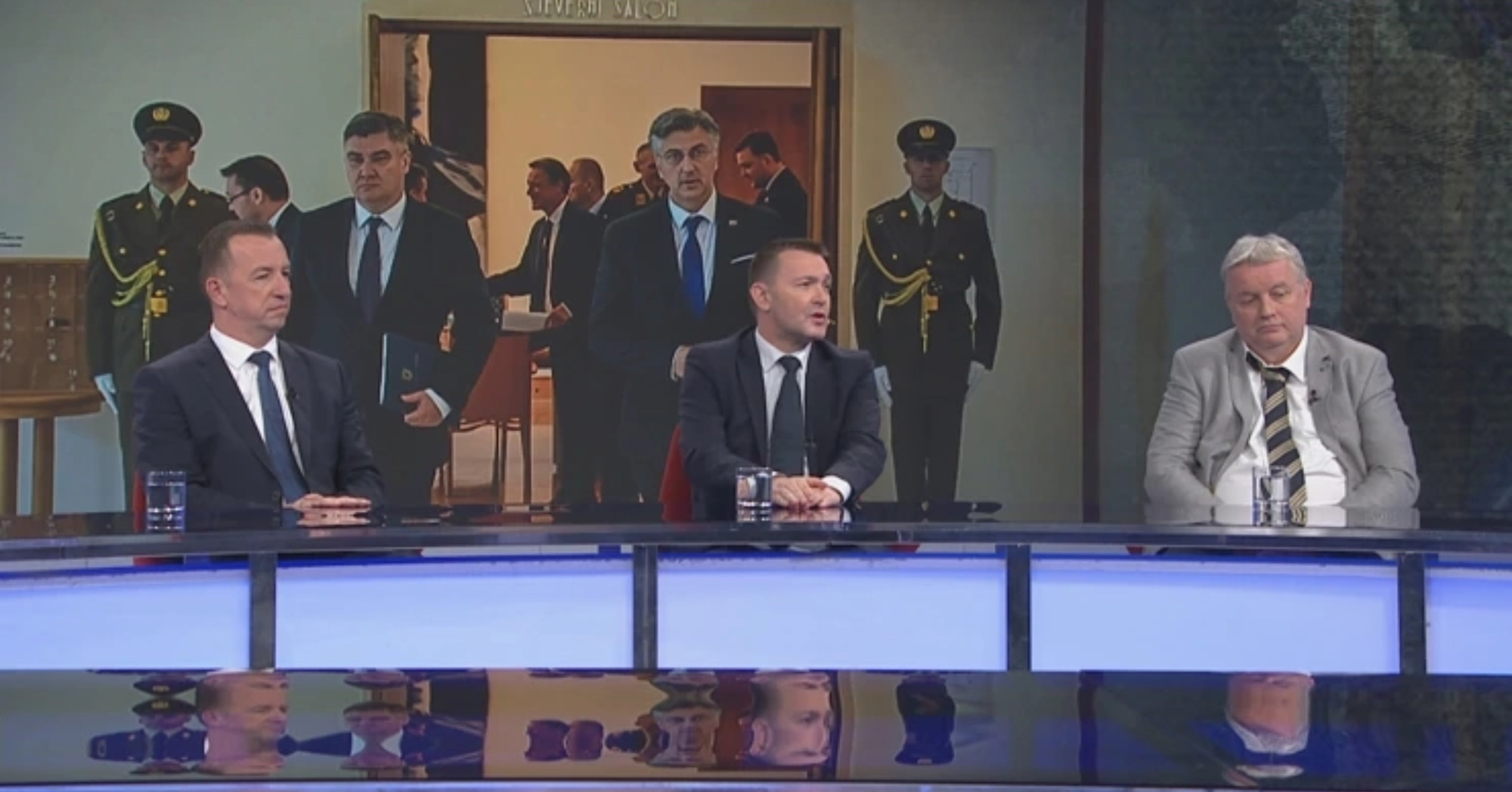 SDP-ov Bauk: Vojnici moraju poslušati predsjednika. HDZ: To je protuzakonito