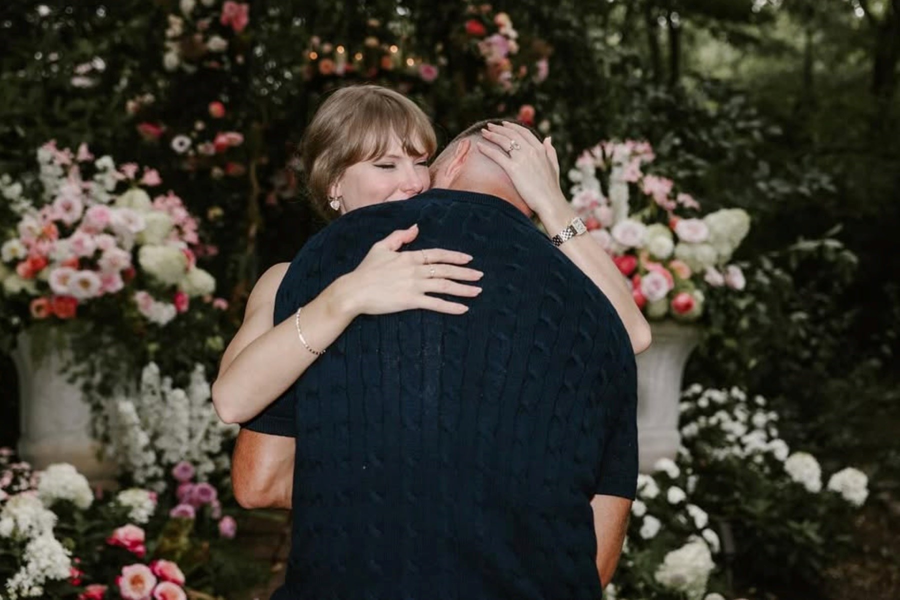 Detalj koji je zasjenio zaručnički prsten Taylor Swift