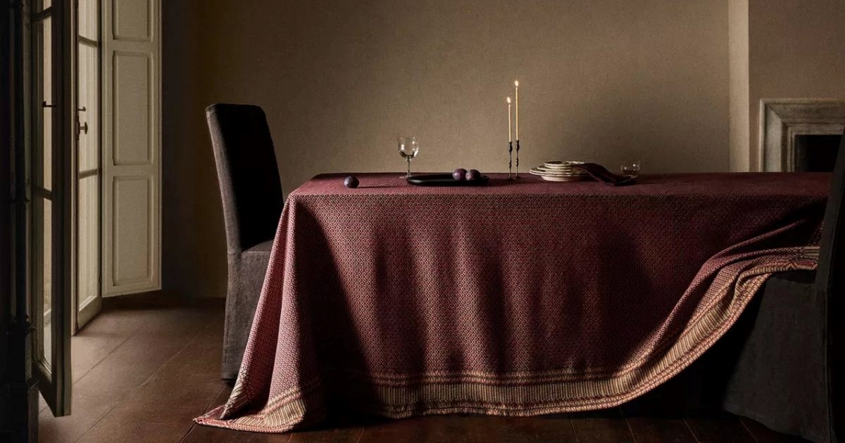 LED drvce i stakleni ukrasi: pogledajte božićnu kolekciju Zara Homea