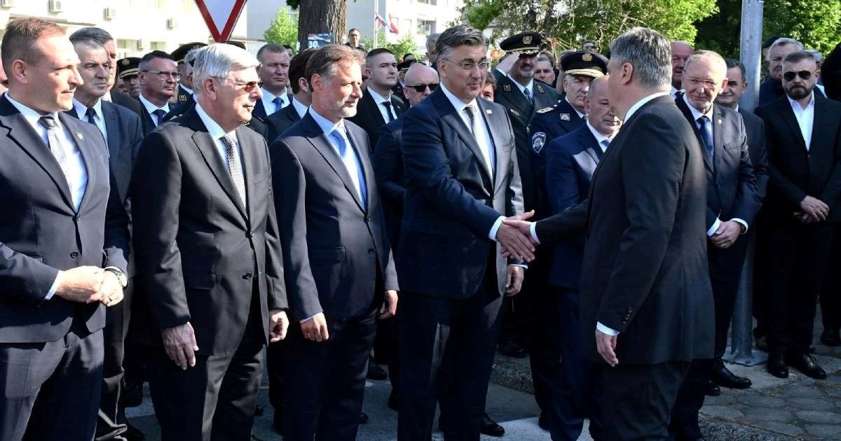 Milanović i Plenković se rukovali, neki ljudi zapljeskali