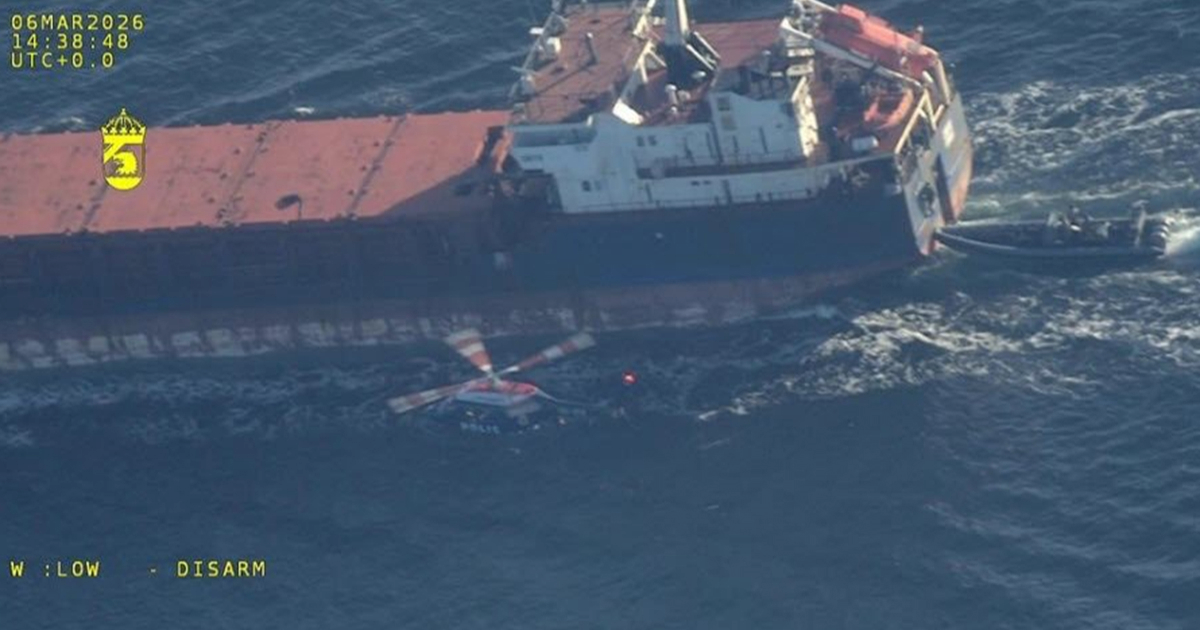 Švedska obalna straža preuzela kontrolu nad sumnjivim teretnim brodom