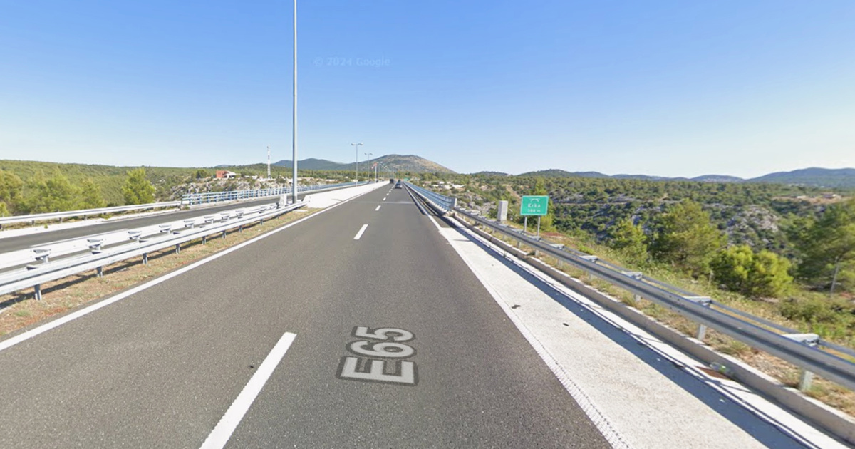 Sudar na A1 skrivio vozač koji se prestrojavao. Dvije osobe teško ozlijeđene