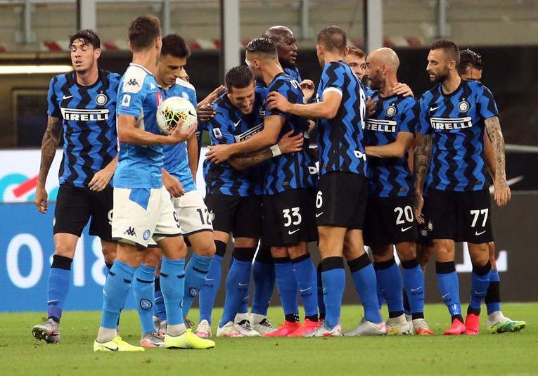 INTER - NAPOLI 2:0 Inter zadržao drugo mjesto, u subotu ga brani kod Atalante