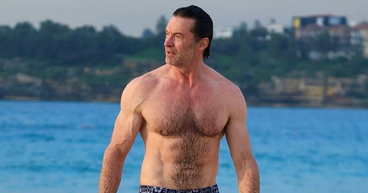 Usred glasina da se razveo zbog afere s kolegicom, Hugh Jackman snimljen na plaži