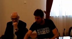 Pernar na sjednicu o ukidanju imuniteta Kuščeviću došao s majicom "HDZ lopovi"