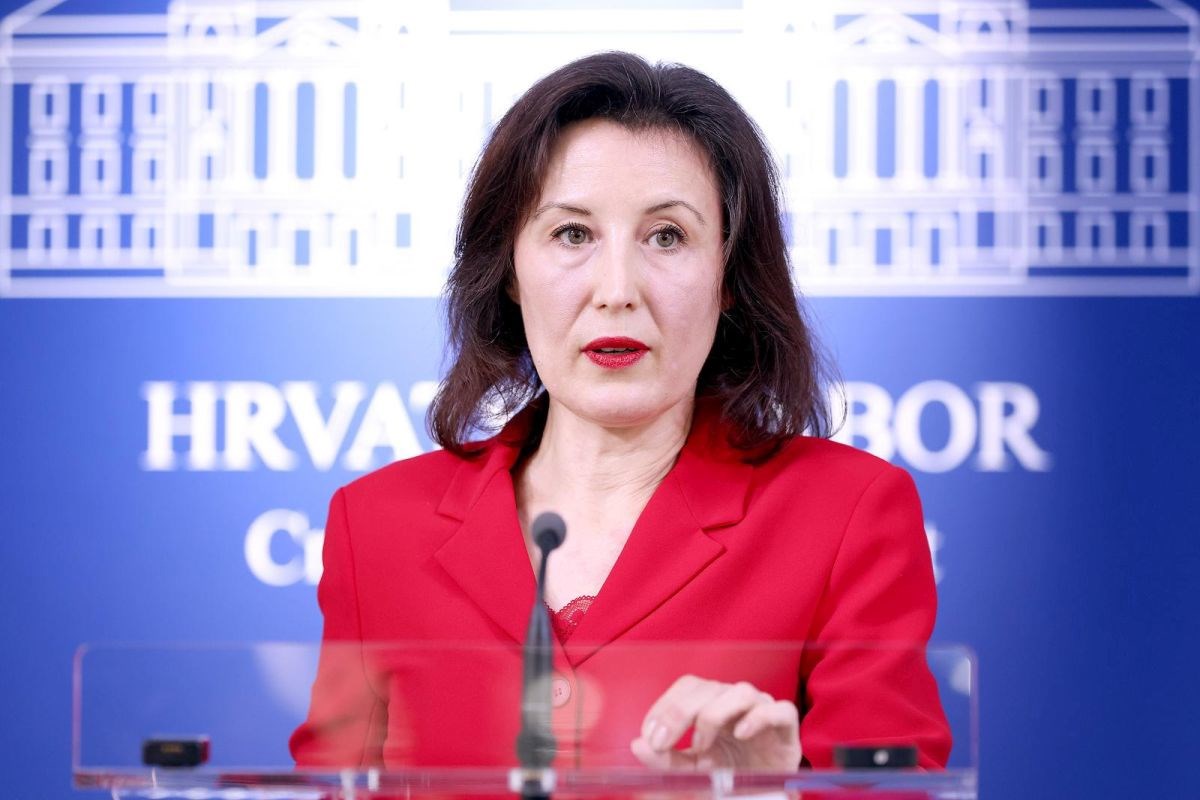 Orešković pozvala Plenkovića da da ostavku